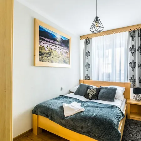 דירה Regionalny Centrum זקופאנה